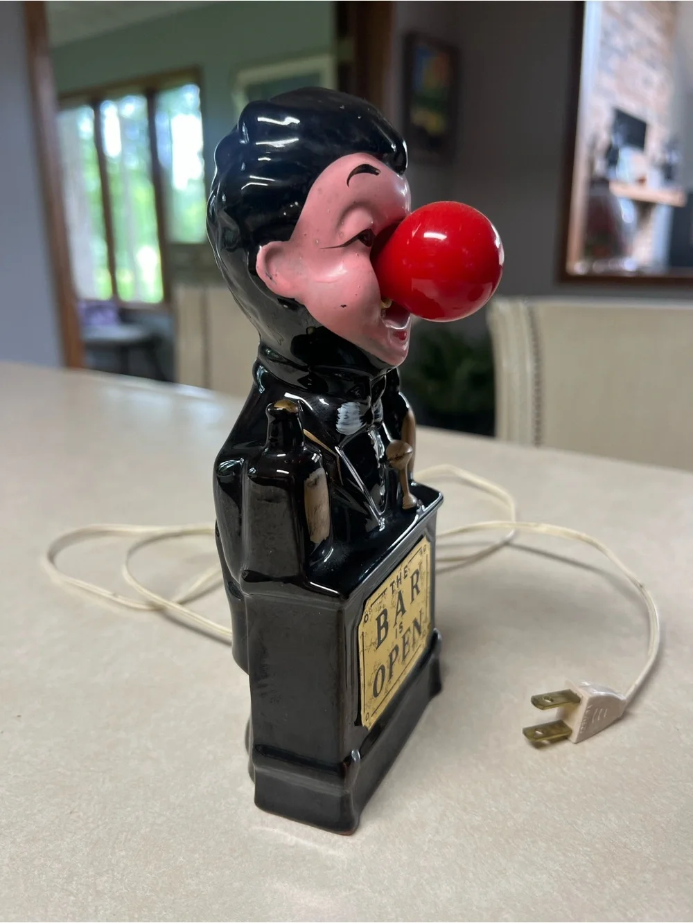 Vintage-Style Ceramic Bartender Lamp - Black with Red Accent